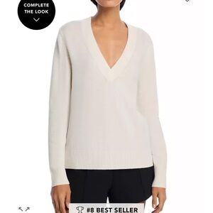 NWT Bloomingdale’s Aqua 100% Cashmere V-Neck Sweater, Size M